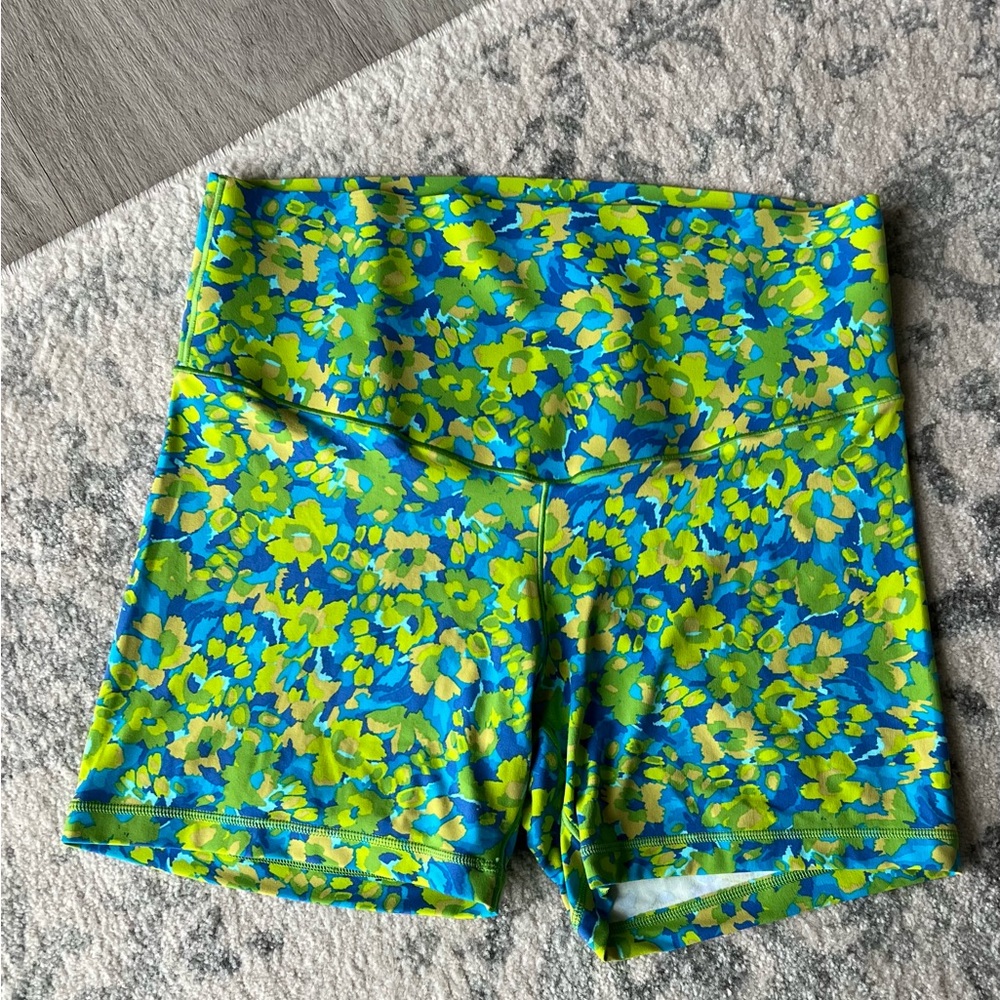 Floral offline by aerie spandex high waisted shorts size L